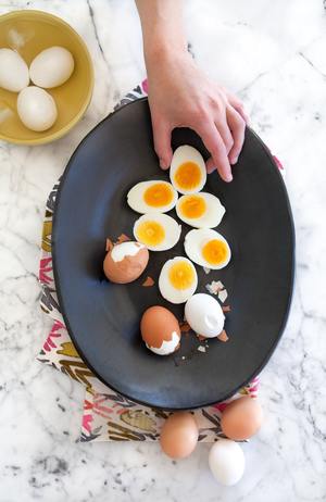 Как употреблять яйца